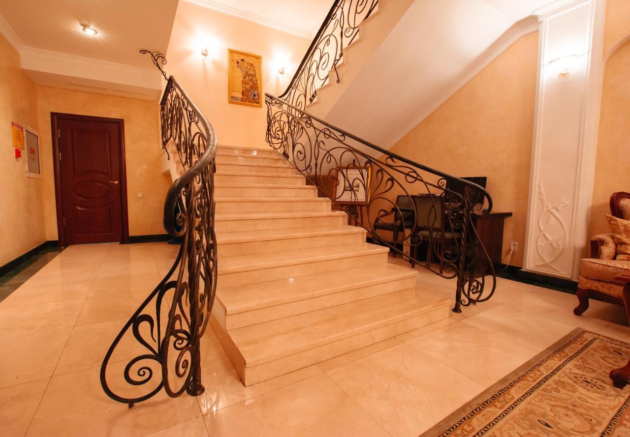 Ar Nuvo Hotel Karaganda Bagian luar foto